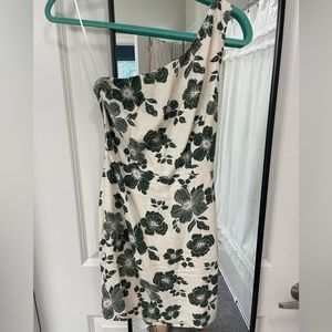 Abercrombie one shoulder linen mini dress. XS